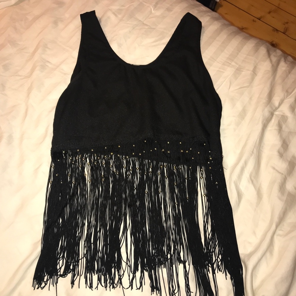 DASH FRINGE TOP